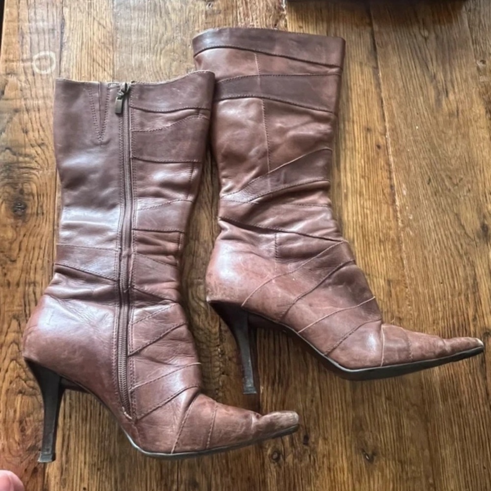Elegant Brown Leather Heeled Boots